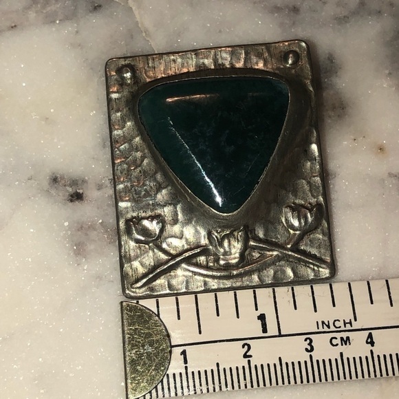 𝅺antique Sterling Scottish Agate Brooch w Raised Intertwined Thistle Motif 1.7” - Picture 7 of 7